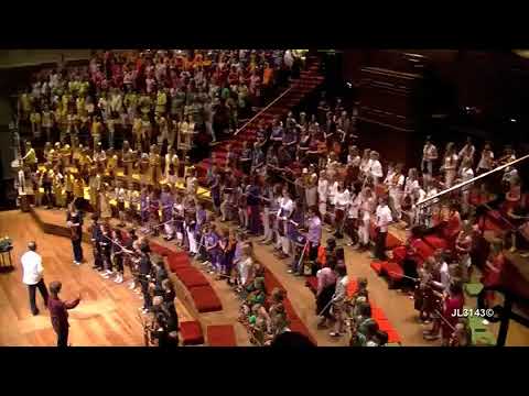 Scotland the Brave by Igudesman with 400 violinists live from Amsterdam Concertgebouw