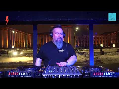 The Blue Oyster: YOGI / 10.02 / 19.30 - 21