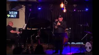 10MFAN ARTIST Robert Anchipolovsky live on his 10MFAN Virtuoso soprano mouthpiece. I hear a Rapsody