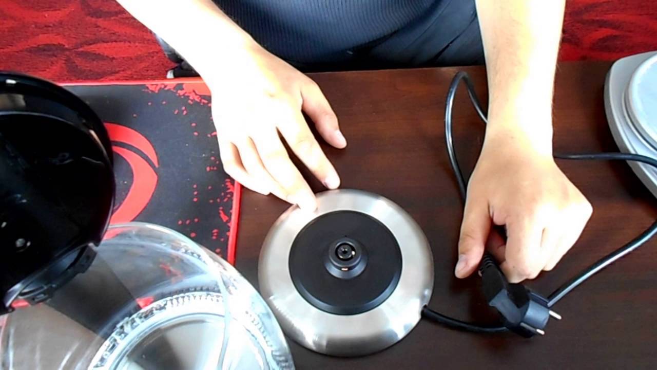 Redmond rk-g200s. Как разобрать чайник редмонд. Redmond rk g1310d. Крышка чайника redmond skykettle. Redmond rk-g1781 термовыключатель.