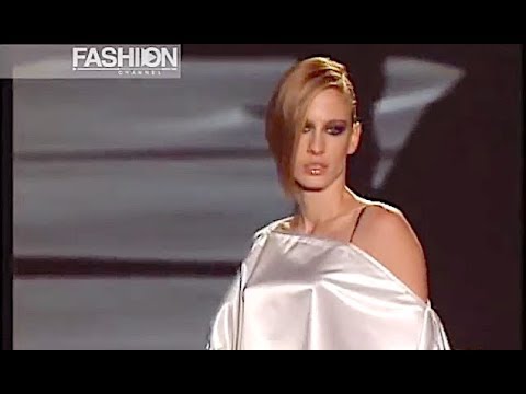 GUCCI Spring Summer 2001 Milan - Fashion Channel