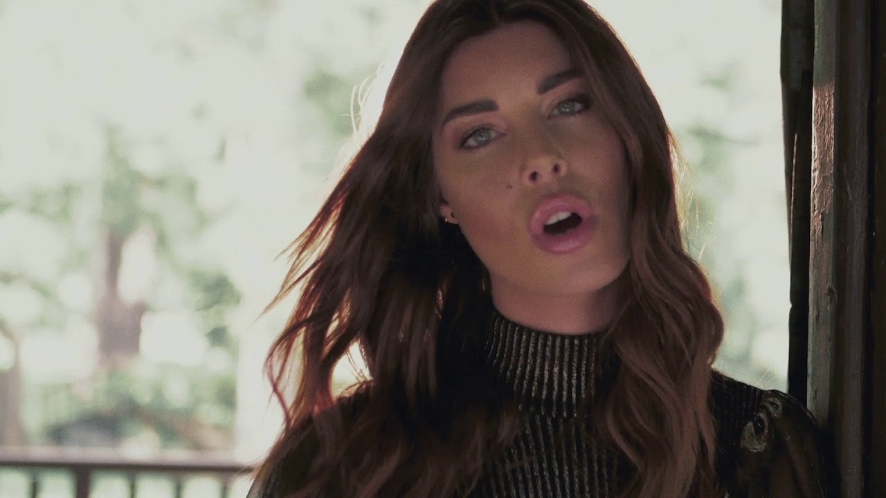 Bianca Atzei — Risparmio un Sogno