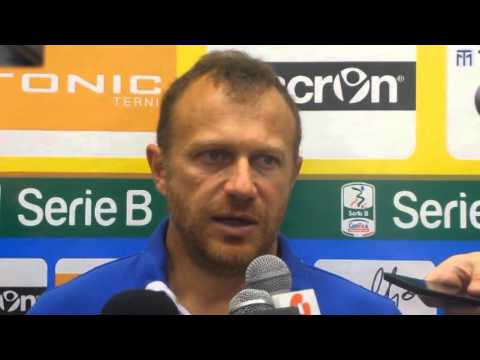 Ternana-Ascoli 1-3, gli applausi di Mangia ai suoi e le grane rossoverdi. Breda: «C'è ansia»