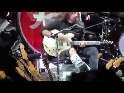 Foo Fighters Milton Keynes 5/9/2015 Everlong- opening