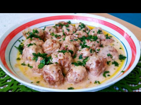 Тефтели из фарша с рисом в сливочном соусе Meatballs in cream sauce