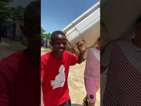 Broma llevando lavadora 😂😂😂😂 (El Yei y Johan)