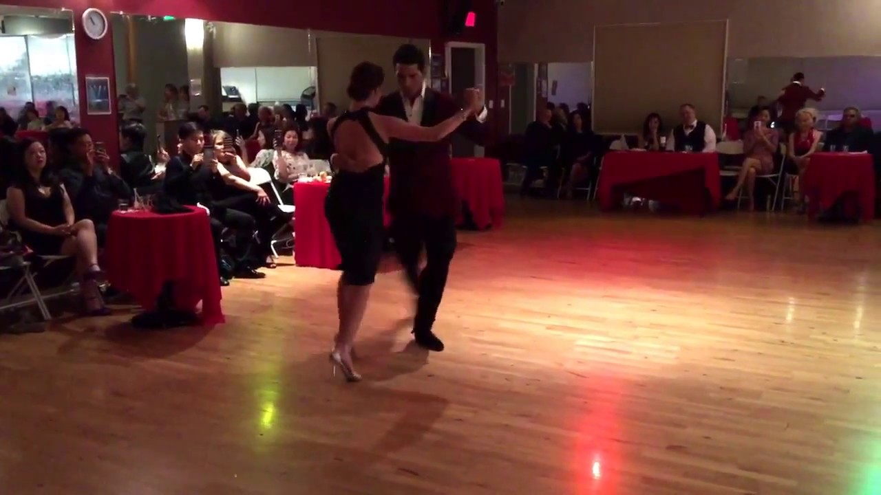 Raquel Makow and Maxi Coppelo performance at Dance Blvd. 3/3 (vals)