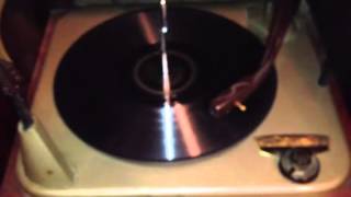 You've Got Me Under Your Thumb - Fats Waller and His Rhythm (1937)