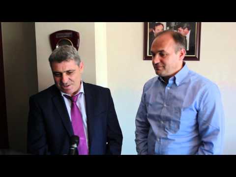 Ministri Hoxhaj takim me kryetarin e FFK-së, Fadil Vokrri