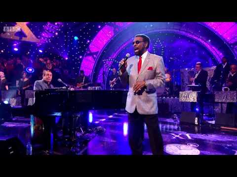 William Bell - Everyday Will Be Like A Holiday (Jools Annual Hootenanny 2015)