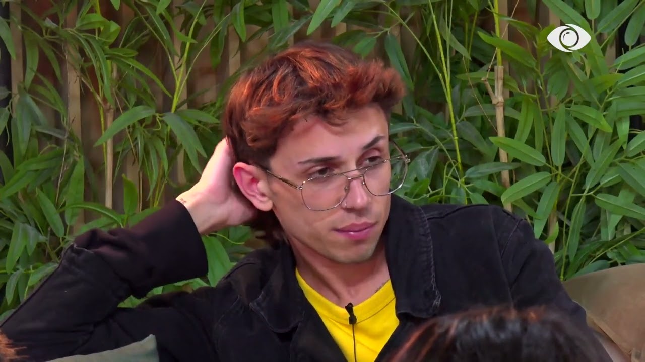 Të rroftë unaza në dorë se atë se ke/ Amber bisedon me Vserlon dhe Tirin për Loredanën