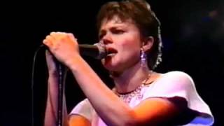 Go-Go&#39;s - We Got The Beat (Rockpalast &#39;82)