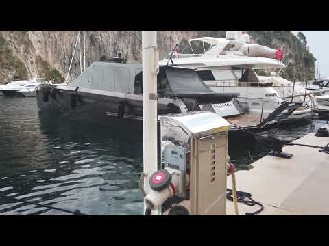 Jon Olssons (?) Carbon Fibre unique powerboat in Fontveille Harbour, Monaco [4k 60p]