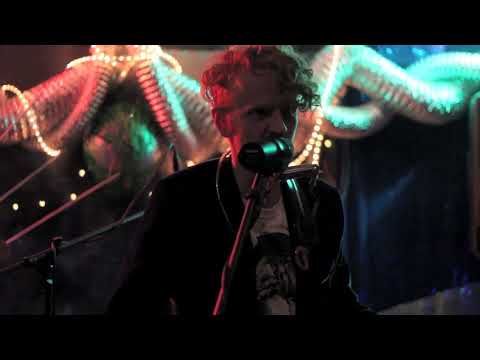 Paul Bergmann - Drunk (Alone, and New)