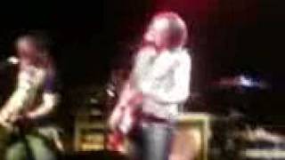 Tickle Me Pink-We&#39;re Not Alone (Cleveland Agora 1-24-09)