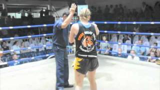 Download Lagu Charlotte (Tiger Muay Thai) wins by TKO in round 2 @Patong Boxing Stadium Thumbnail