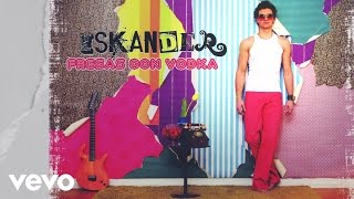 Tulipanes Music Video