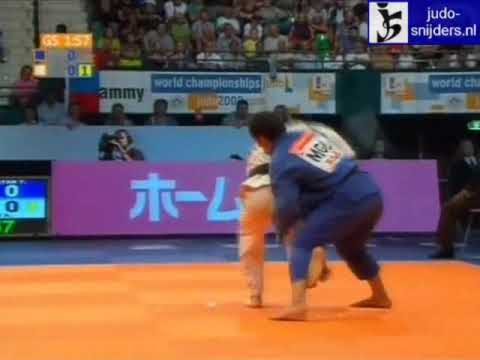 Judo 2009 Rotterdam: Tsagaanbaatar Hashbaatar (MGL) - Alim Gadanov (RUS) [-66kg] . Golden Score
