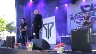 Smash Into Pieces - "Here To Stay" Live at V.OX-festivalen, Örebro, Sweden, 25.08.13