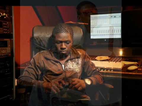 VYBZ KARTEL FEAT SHEPHEN DI GENIUS - CAREFUL{VIDEO MADE BY THE BANKS 2009}