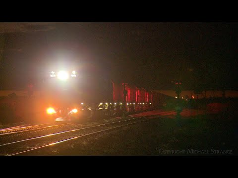 SCT 6PM9 Freight Train At Night (6/2/2023) - PoathTV Australian Railways