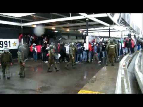 "LA BANDA csd COLO COLO - Cada vez te qxiero mas" Barra: Garra Blanca • Club: Colo-Colo