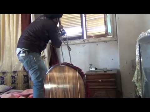 احد مقاتلي كتيبة الشهيد وليد السخني يقوم بقنص عدد من جنود الاسد الغاشمين في فرع الامن العسكري بالرقة