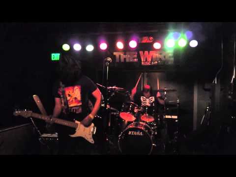 The Barebones- Screwdriver [White Stripes Cover] (Live 4/13/13) at The Wire