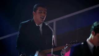 Saw Her Standing There (The Beatles) GLEE
