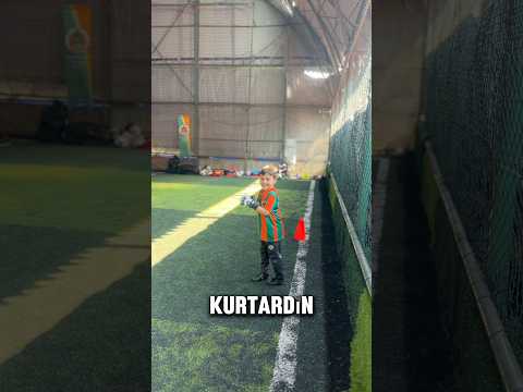 Bir kalecinin doğuşu 🤣🤗☺️😀😍 #shorts #futbol #çocuk