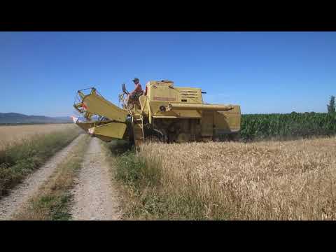 NEW HOLLAND CLAYSON 1520