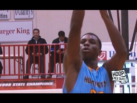 Andrew Wiggins Does Spectacular Dunk In Front Of Calipari And UK Crowd!