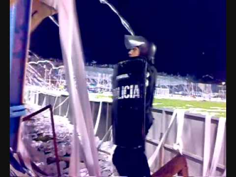 "Club Atletico Tucuman vs Belgrano de Cordoba - Recibimiento DKno" Barra: La Inimitable • Club: Atlético Tucumán • País: Argentina