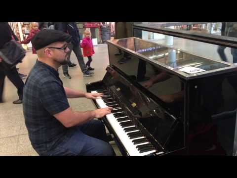 Dan Burnett - 'Mary Ann' (Ray Charles cover - instrumental) @ St Pancras Station