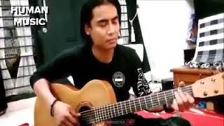 Download lagu Charly ST12 _Suci Dalam Debu (Bikin Merinding) mp3