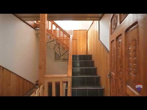 Vanzare Pensiune cu 16 camere de vânzare în Moieciu de Jos!