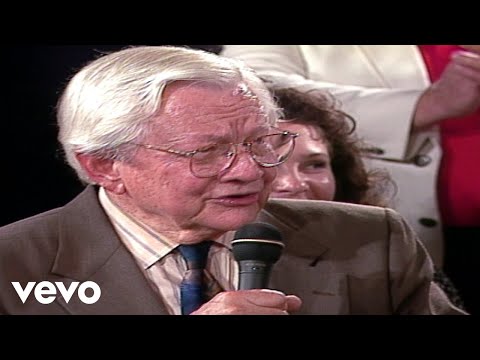 Bill & Gloria Gaither - Turn Your Radio On [Live] ft. Ben Speer