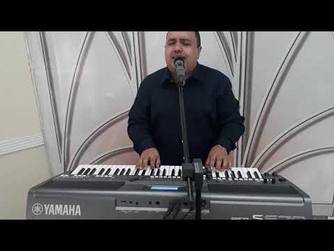 Peça ao teu Pai de amor, ele sabe dos Desejos do seu Coração.