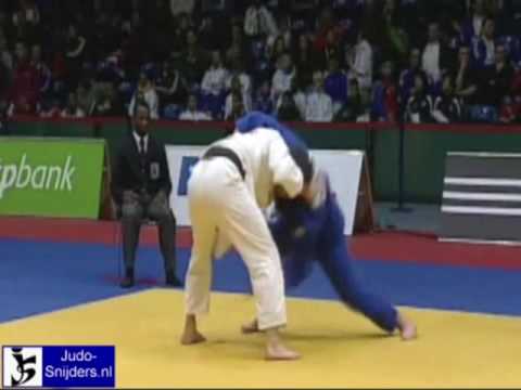 Judo 2009 Hamburg: Tsirekidze (GEO) - van der Geest (NED) [-100kg].