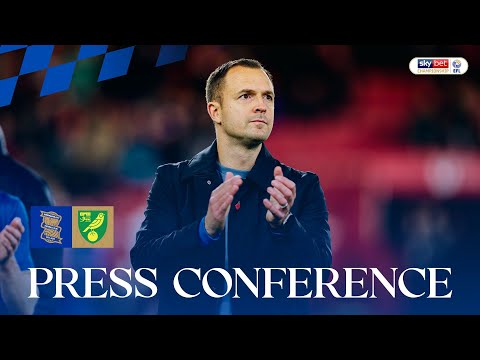 Birmingham City boss Chris Davies reveals his thoughts on NEW stadium design 🏟️