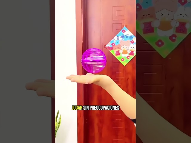 Vídeo relacionado con Fyearfly Varita mágica iluminada con espectáculo de luz LED giratoria, bola de luz de 19 cm, juguete para recuerdos de fiesta de niños, conciertos, actuaciones y juego sensorial para autismo
