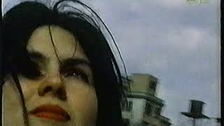 Juliana Hatfield - Everybody Loves Me But You