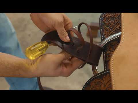 How to Tie Your Latigo