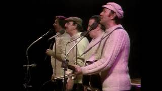 The Clancy Brothers &amp; Tommy Makem - I'll Tell Me Ma (Live At Ulster Hall 1984)