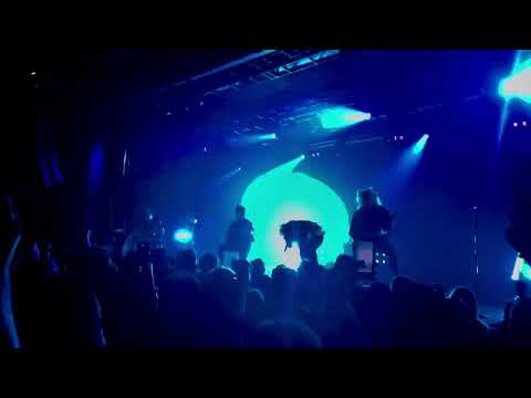 Electric Callboy - Pump It