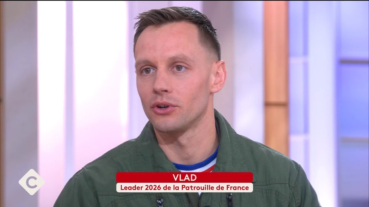 Dans les coulisses de la Patrouille de France