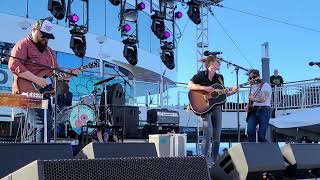 Kathleen Edwards: &quot;Six O&#39;Clock News&quot; on Cayamo music cruise, March 19, 2022