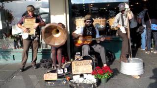 Crow Quill Night Owls - Drink your troubles away (Pike Place Market)