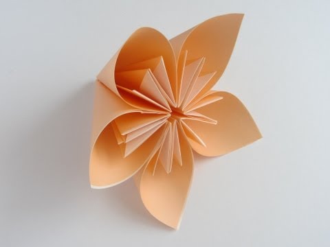 Origami Kusudama Flower thumnail