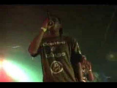 Mc's Cosme e Dingo - Medley,A noite é uma criança/Vem formar